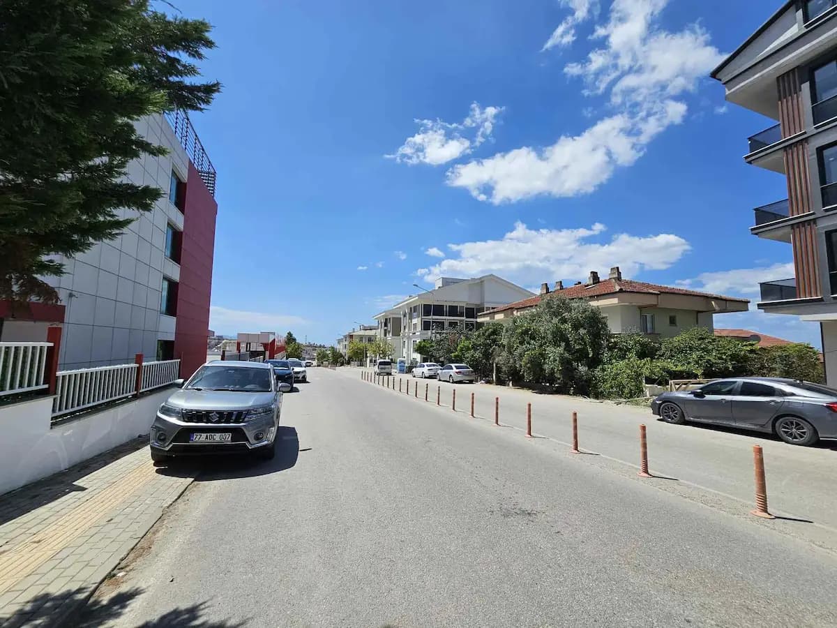 Çiftlikköy Mehmet Akif Ersoy Mah. Satılık 2+1 Daire, 85 m² - küçük fotoğraf 12