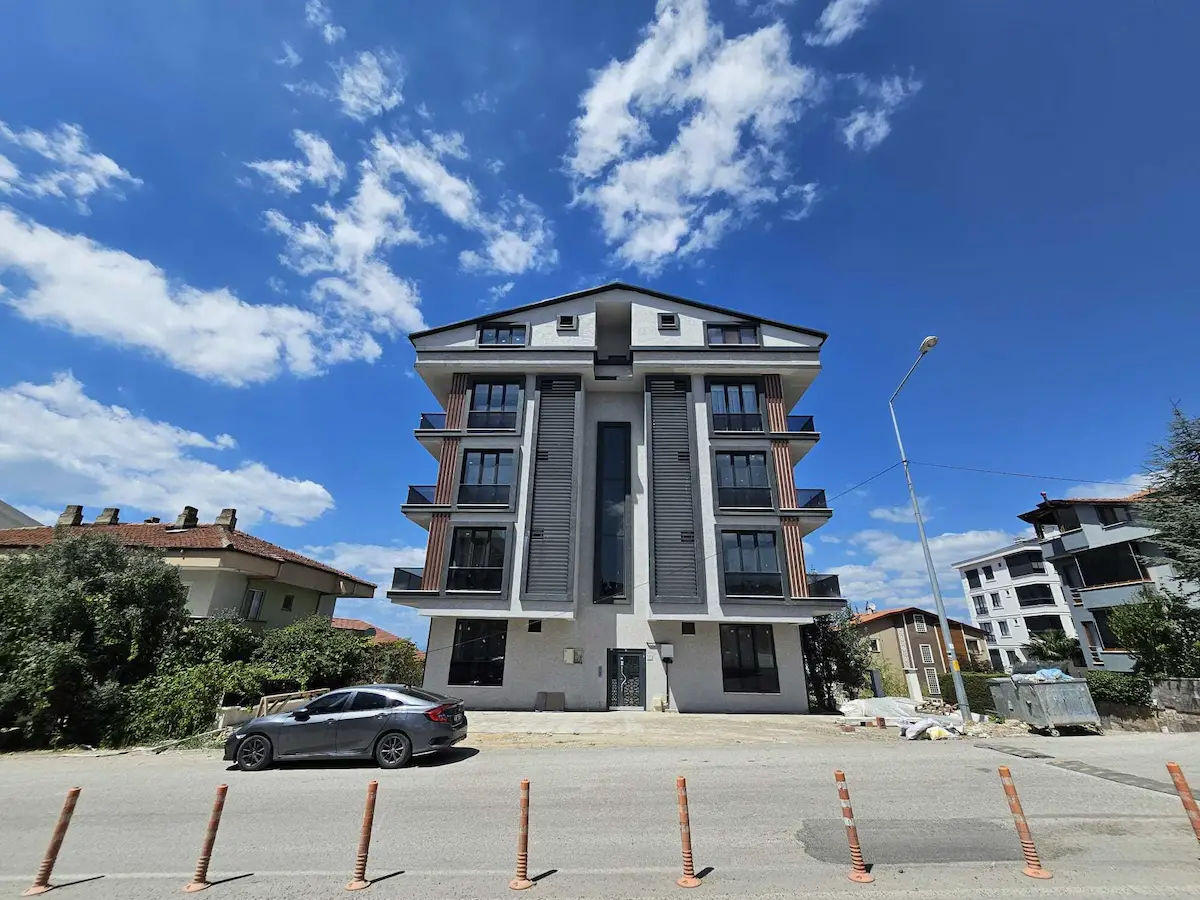 Çiftlikköy Mehmet Akif Ersoy Mah. Satılık 2+1 Daire, 85 m² - küçük fotoğraf 11