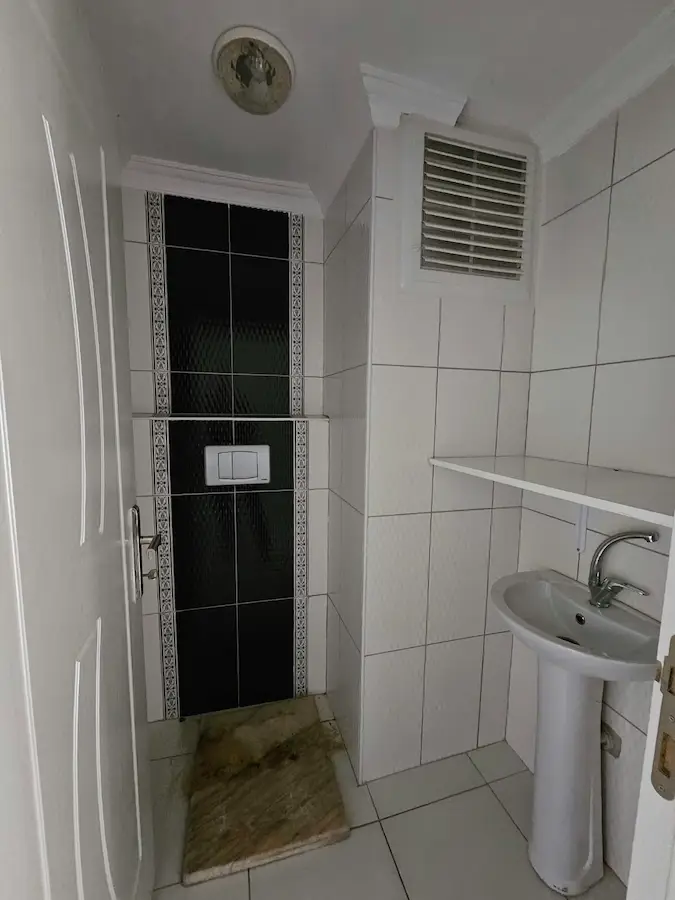 Yalova Merkez Bahçelievler Mah. Satılık 3+1 Daire, 120 m² - küçük fotoğraf 12