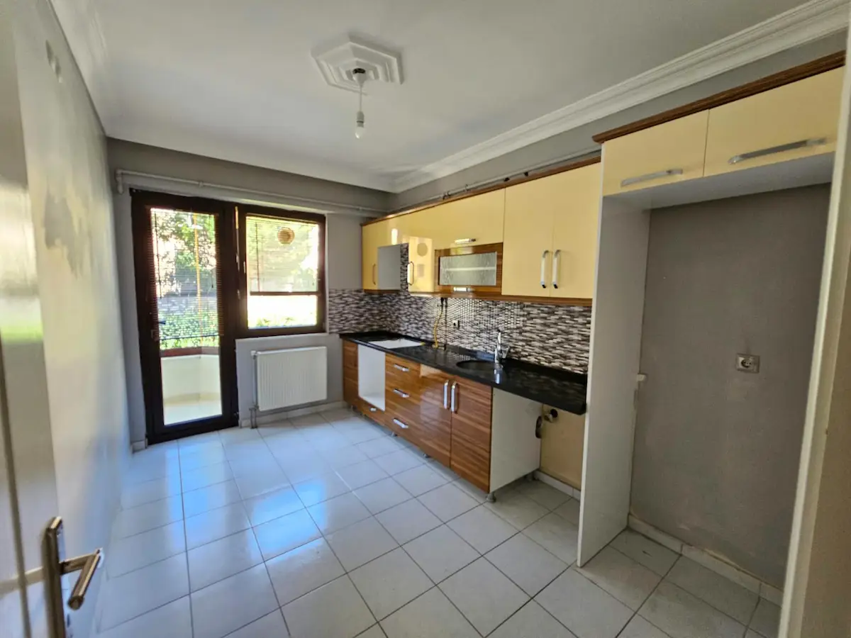 Yalova Merkez Bahçelievler Mah. Satılık 3+1 Daire, 120 m² - küçük fotoğraf 14