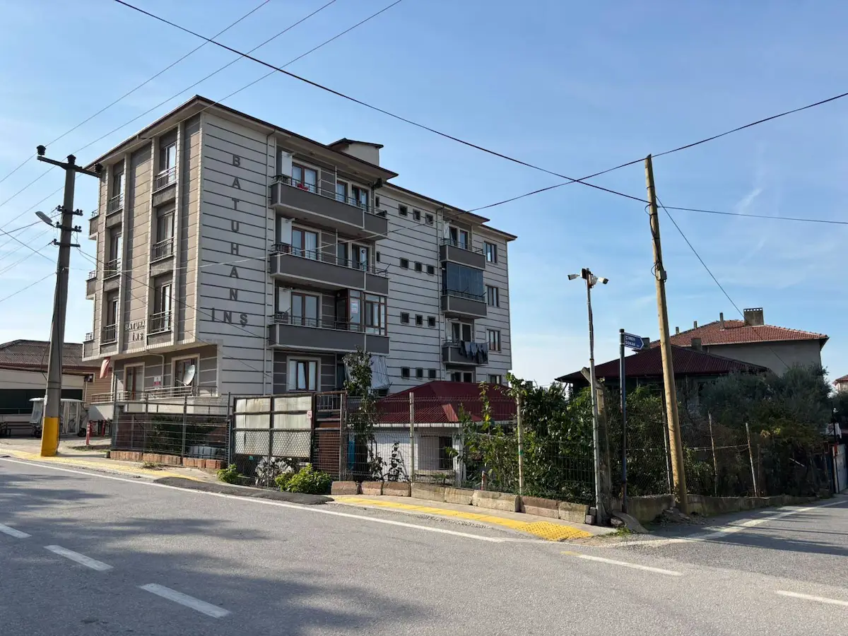 Çiftlikköy Taşköprü Merkez Mah. Satılık 3+1 Daire, 130 m² - küçük fotoğraf 16