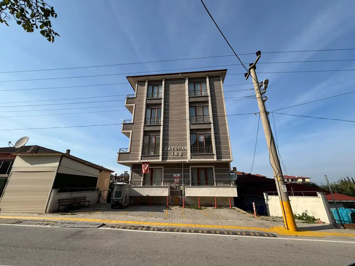 Çiftlikköy Taşköprü Merkez Mah. Satılık 3+1 Daire, 130 m² - küçük fotoğraf 37