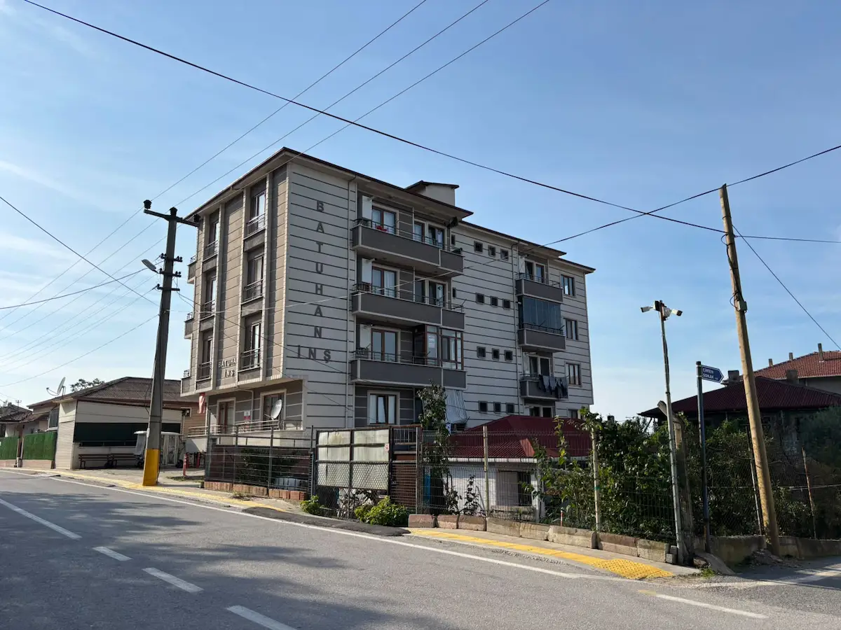 Çiftlikköy Taşköprü Merkez Mah. Satılık 3+1 Daire, 130 m² - küçük fotoğraf 18