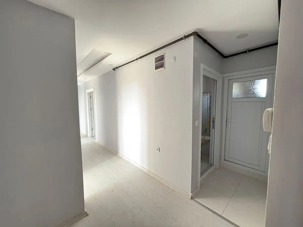 Çiftlikköy Taşköprü Merkez Mah. Satılık 3+1 Daire, 130 m² - küçük fotoğraf 2