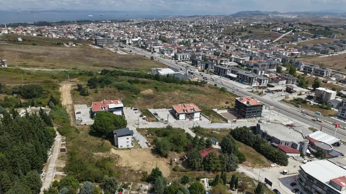 Yalova Merkez Bayraktepe Mah. Satılık Konut İmarlı Arsa, 304 m² - küçük fotoğraf 3