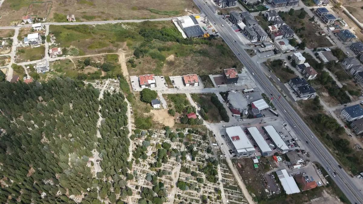 Yalova Merkez Bayraktepe Mah. Satılık Konut İmarlı Arsa, 304 m² - küçük fotoğraf 9