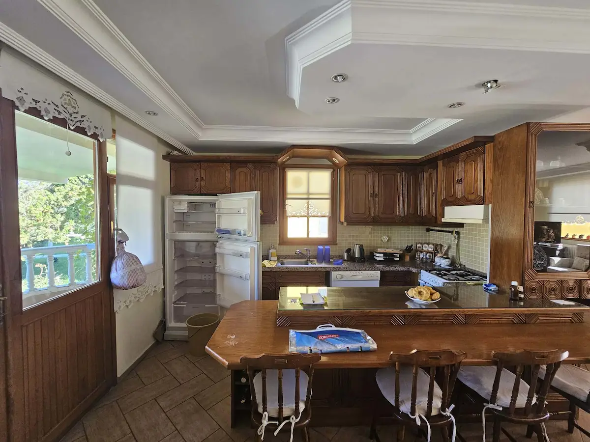 Altınova Fatih Mah. Satılık 5+1 Villa, 220 m² - küçük fotoğraf 13