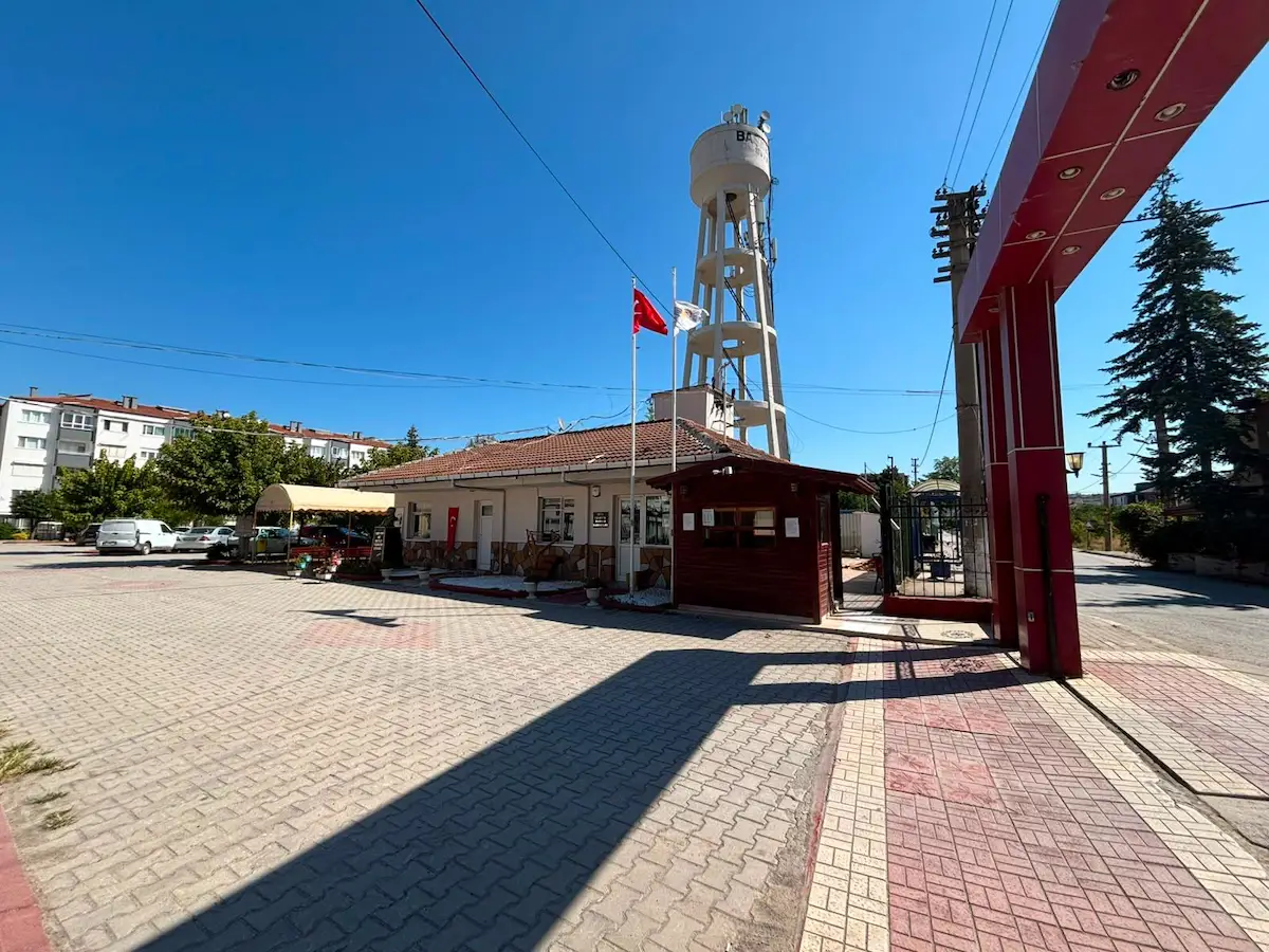 Çiftlikköy Siteler Mah. Satılık 1+1 Daire, 75 m² - küçük fotoğraf 15