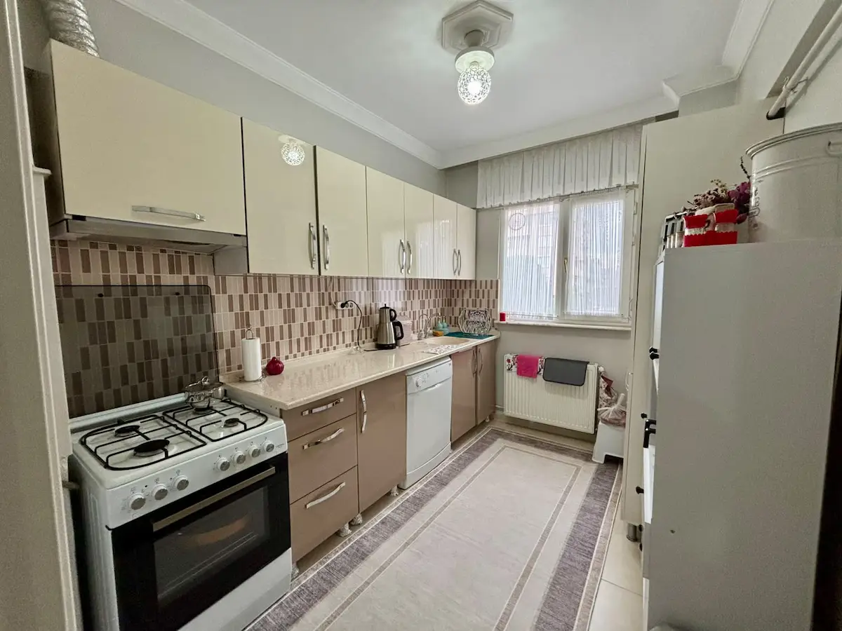 Çiftlikköy Çiftlik Mah. Satılık 2+1 Daire, 90 m² - küçük fotoğraf 8