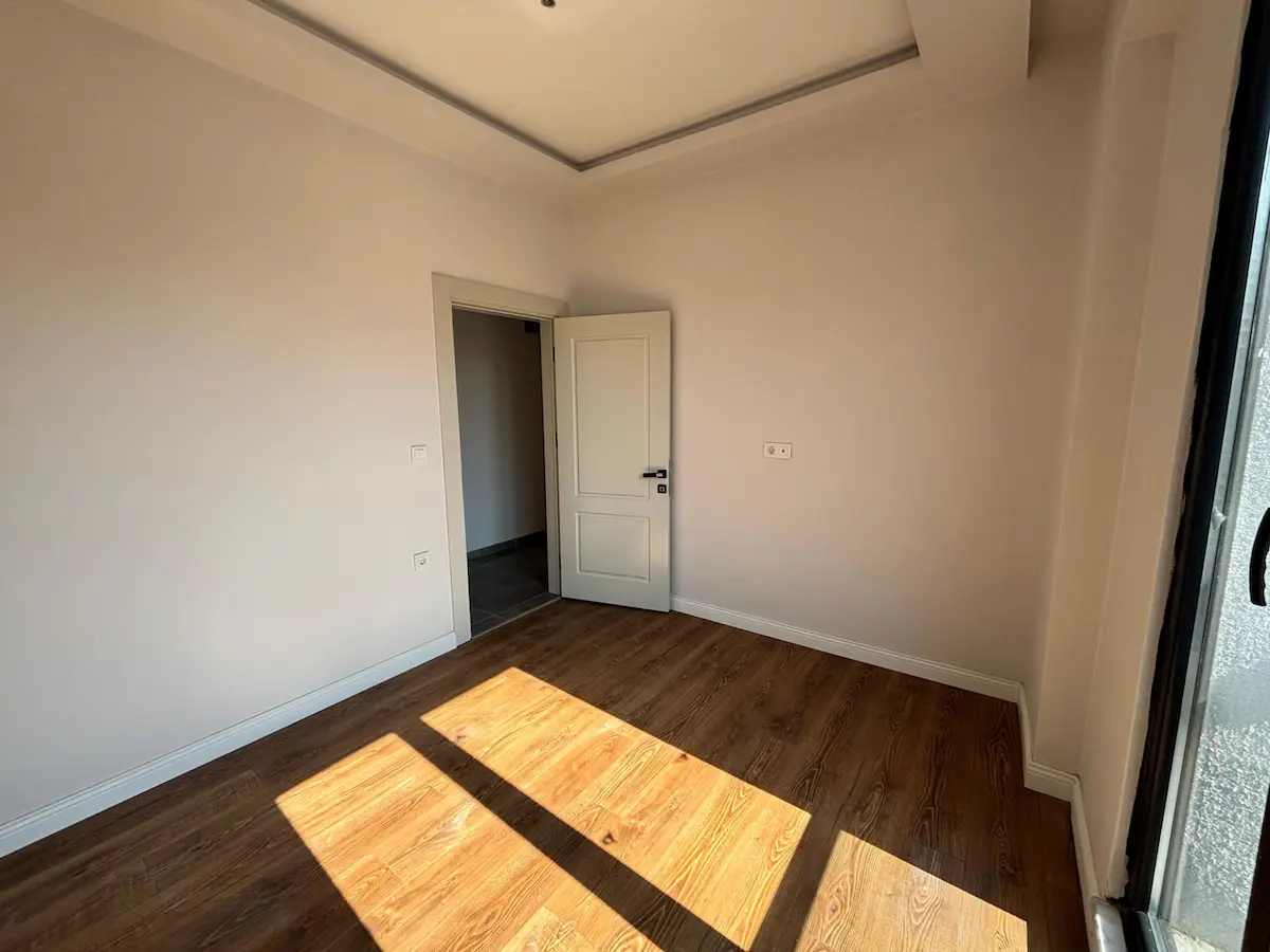 Çiftlikköy Sahil Mah. Satılık 2+1 Daire, 100 m² - küçük fotoğraf 15