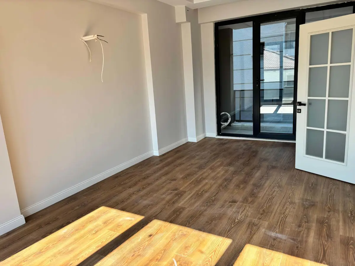 Çiftlikköy Sahil Mah. Satılık 2+1 Daire, 100 m² - küçük fotoğraf 6