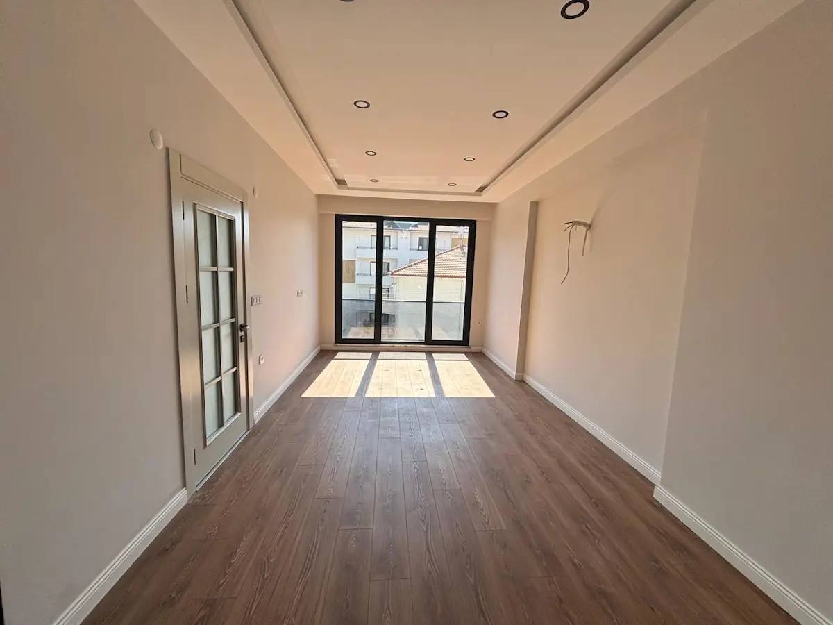Çiftlikköy Sahil Mah. Satılık 2+1 Daire, 100 m² - küçük fotoğraf 5